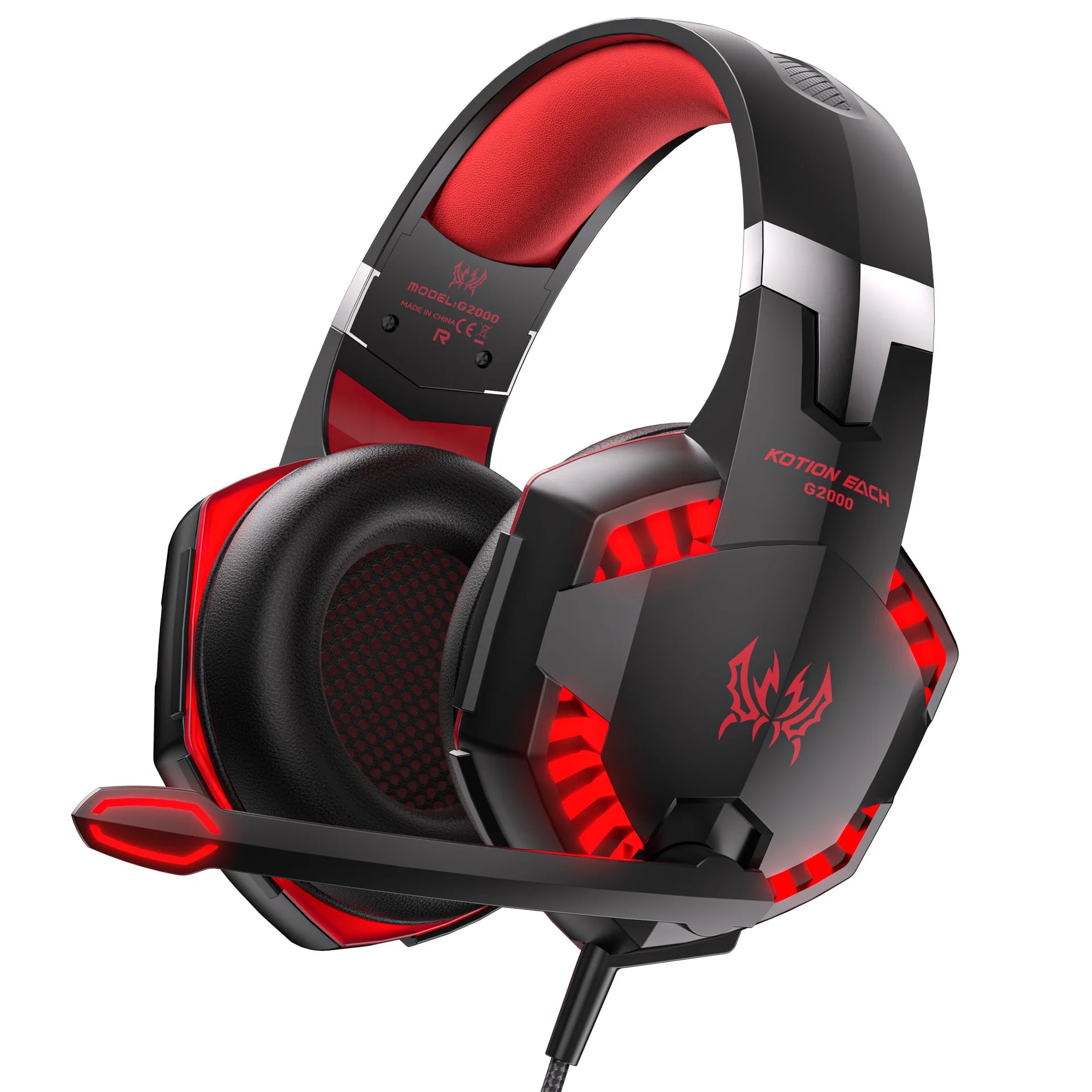 En la foto se puede ver el Auricular gamer CON LUCES RGB hecho de materiales de rimera calidad 