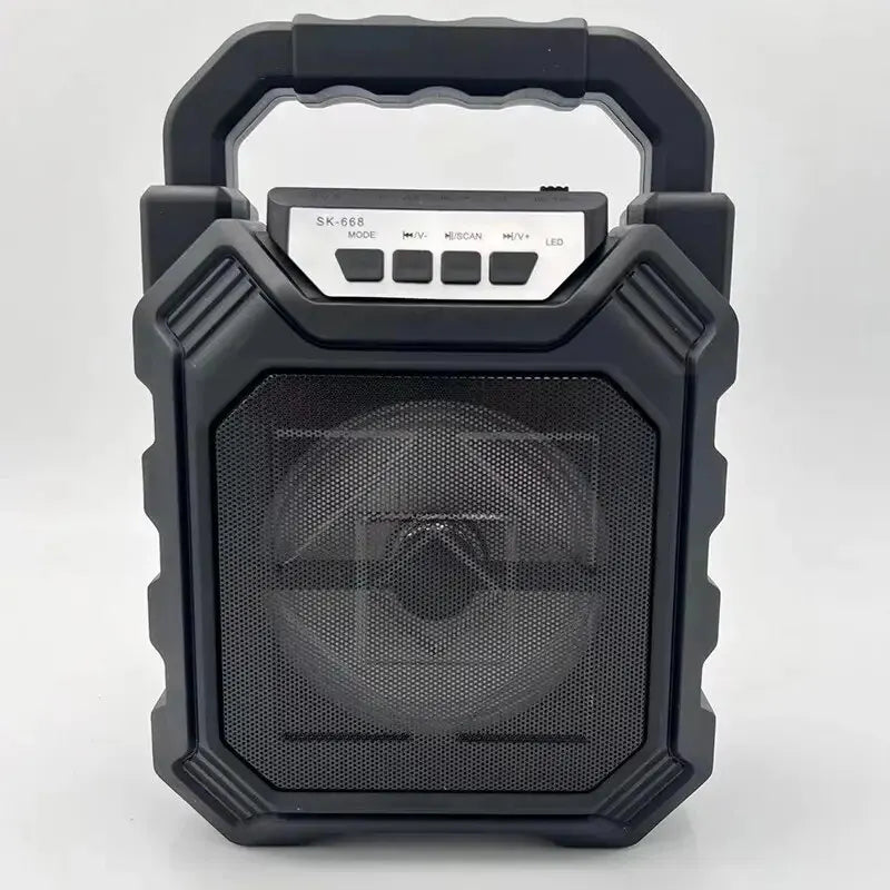 Experimenta el sonido en su máxima expresión con este altavoz negro de diseño impecable. Sumérgete en un audio nítido y potente que llenará cualquier espacio con tu música favorita. Su elegante acabado negro no solo complementa cualquier decoración, sino que también te brinda una experiencia auditiva inigualable. No te conformes con menos, eleva tu experiencia musical hoy mismo. ¡Compra ahora este impresionante altavoz negro y disfruta de un sonido que te dejará sin aliento!